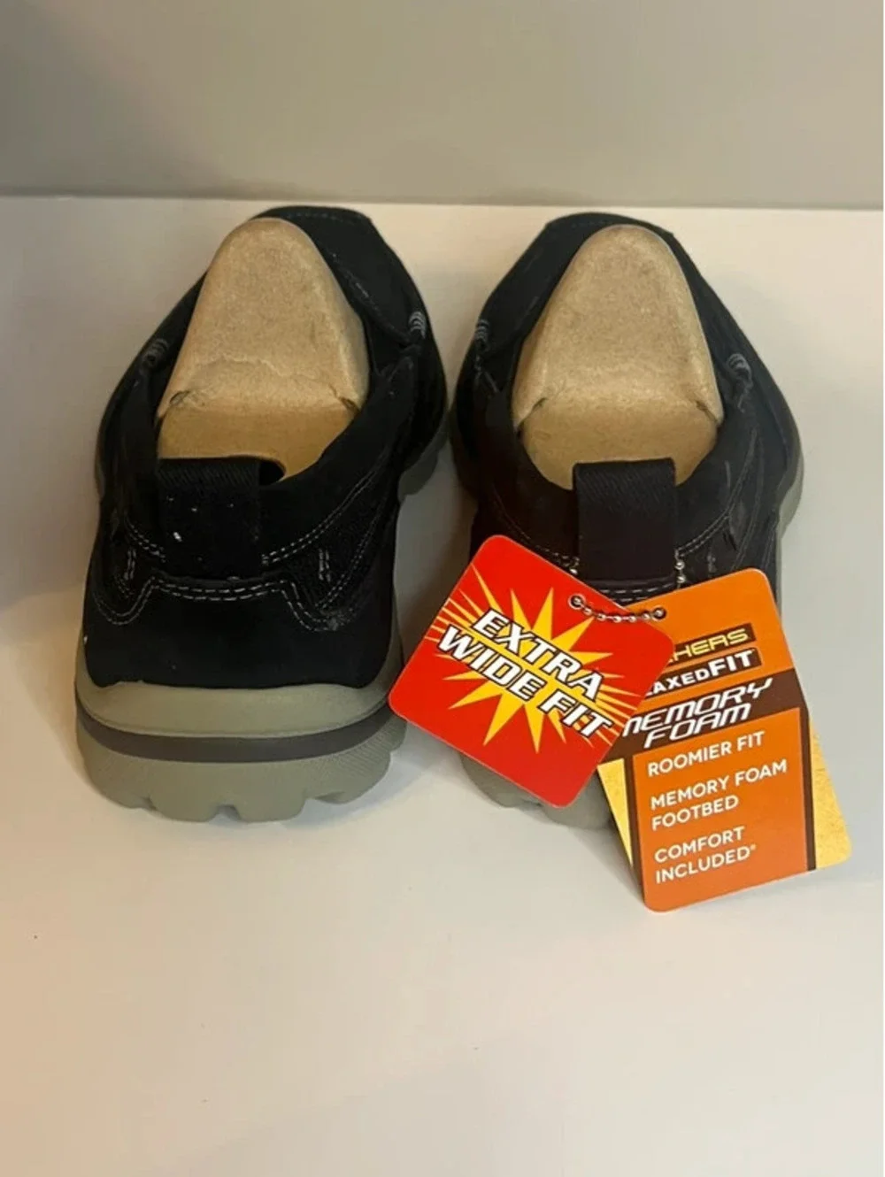 Skechers Superior Milford Men’s 9 Extra Wide Relaxed Fit Memory Foam Shoes NIB